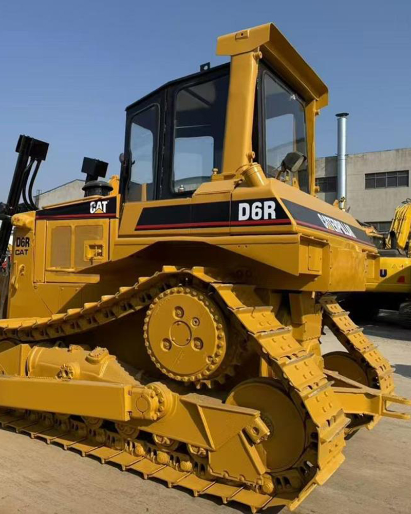 Buldozer CATERPILLAR D6R – 20 tone, second-hand