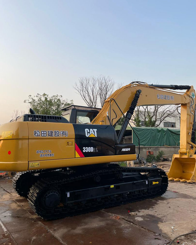 Excavator Caterpillar 330D 2L, second-hand