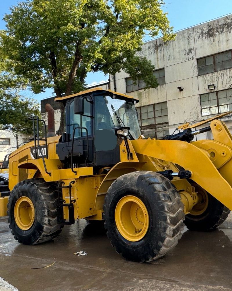 Încărcător Frontal Caterpillar 950GC, second-hand